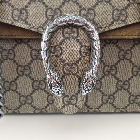 Bolsa Gucci Mini Dionysus Monograma Top Handle Bag