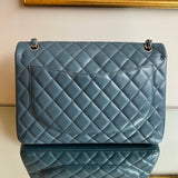 Bolsa Chanel Maxi Couro Lambskin Azul Ferragem Prata