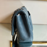 Bolsa Chanel Maxi Couro Lambskin Azul Ferragem Prata
