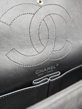 Bolsa Chanel 225 Reissue Prata Ferragem Chumbo