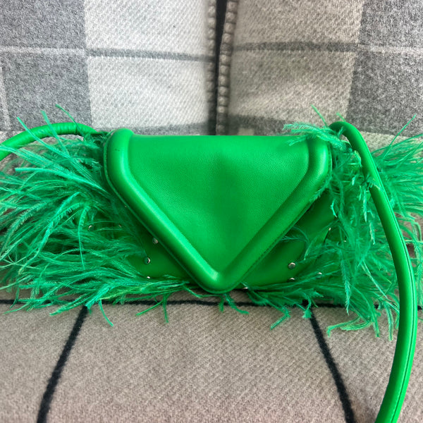 Bolsa Bottega Veneta Com Plumas em Couro Verde