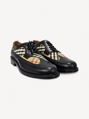 Oxford Burberry Xadrez e Couro Preto Masculino