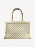 Bolsa Chanel Boy Off White com Ferragem dourada