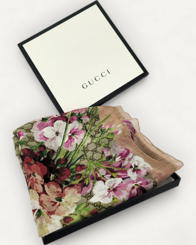 Lenço Gucci GG Floral