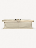 Bolsa Chanel Boy Reverso Medium Couro Off White