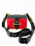 Bolsa Prada Cahier City Calfskin + Saffiano Vermelho e Preto  Ferragem Gold