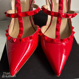 Scarpin Valentino Rockstud Verniz Vermelho